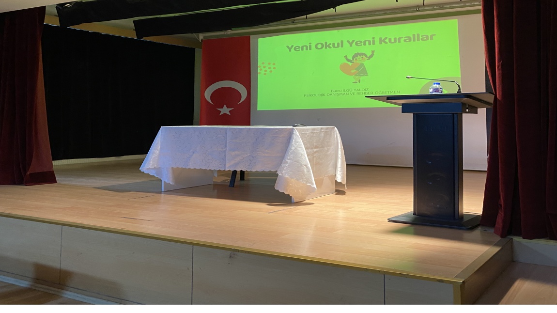 9. SINIFLARA UYUM ETKİNLİKLERİ